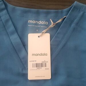 Mandala 3 Pocket Scrub Top Men's